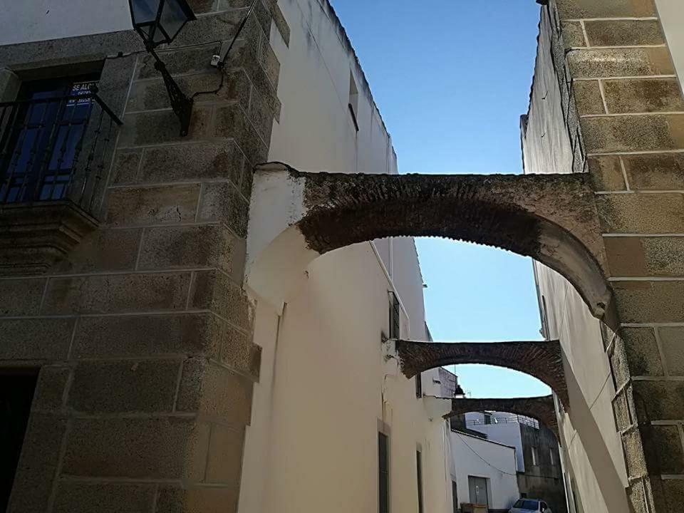 Apartamentos Andrada Casar de Cáceres 外观 照片